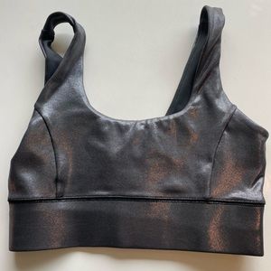 IVL Collective black shimmer sports bra size 6 like new
